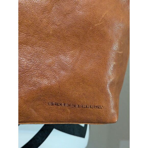 Spikes & Sparrow Cognac Leather Tote Bag w/ Laptop Sleeve - Picture 2 of 6